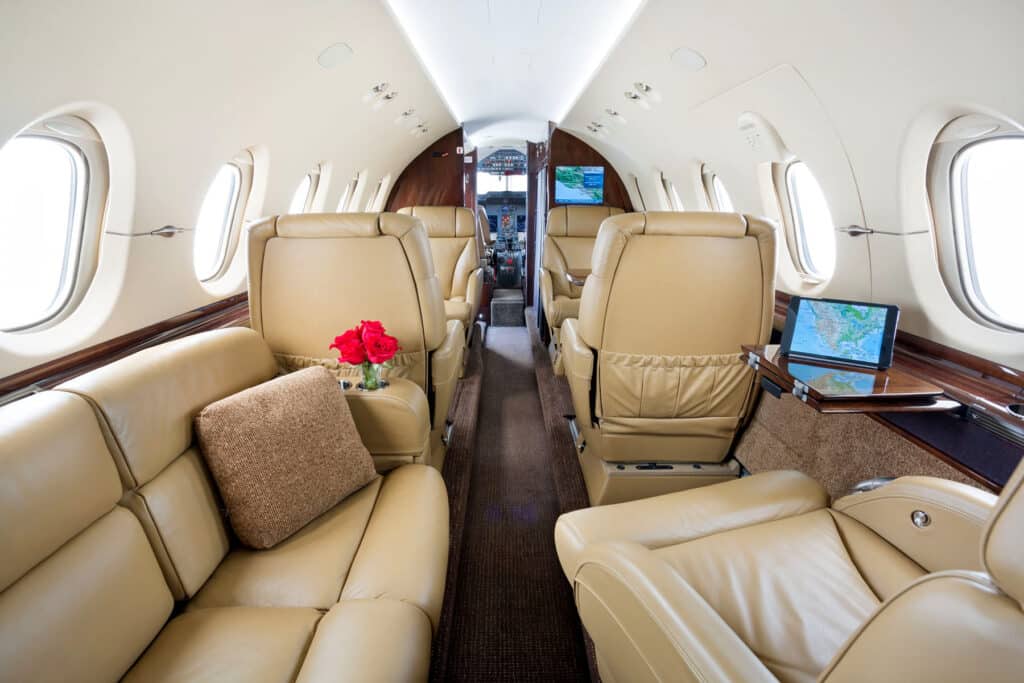 Beechcraft Hawker 900XP 12 Beechcraft Hawker 900XP 12