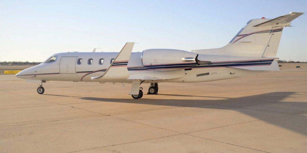 Bombardier-Learjet-31A Bombardier Learjet 31A