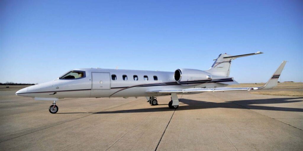 Bombardier-Learjet-31A-2 Bombardier Learjet 31A 2
