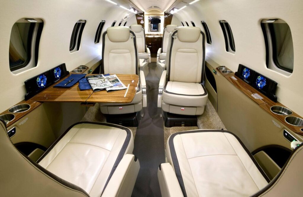 Bombardier-Learjet-75-1 Bombardier Learjet 75 1
