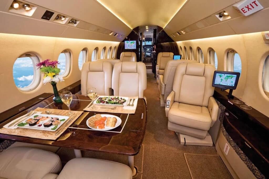 Dassault Falcon 2000DX 1