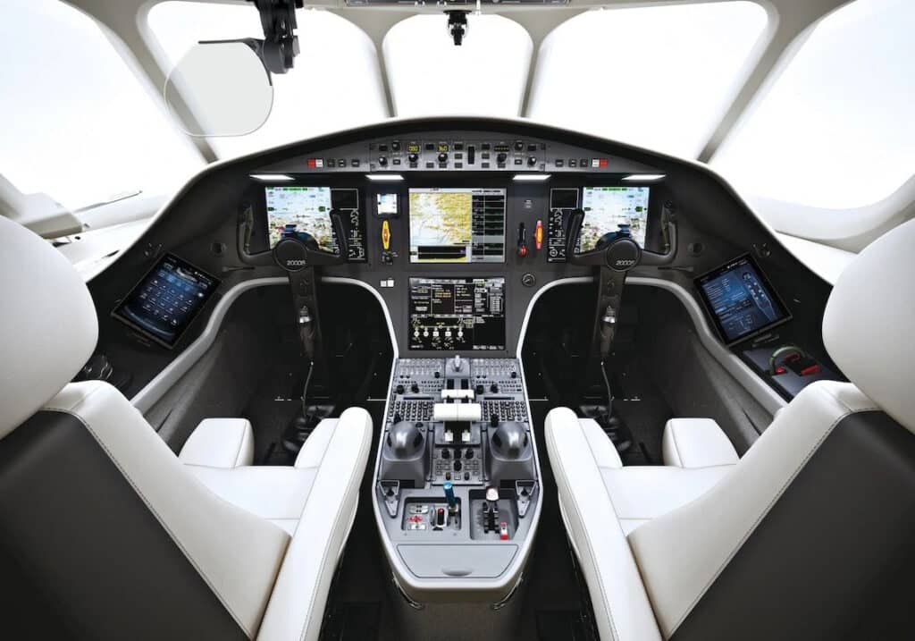 Dassault Falcon 2000S 6 Dassault Falcon 2000S 6