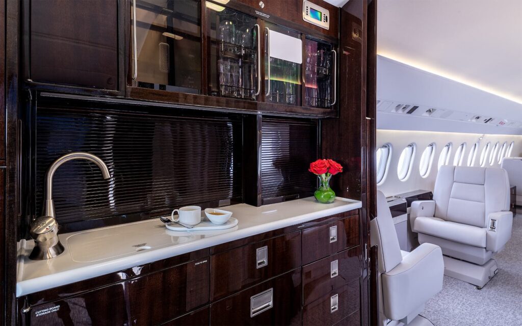 Dassault Falcon 900C 6 Dassault Falcon 900C 6