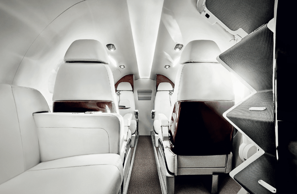 Embraer-Phenom-100EV-3 Embraer Phenom 100EV 3