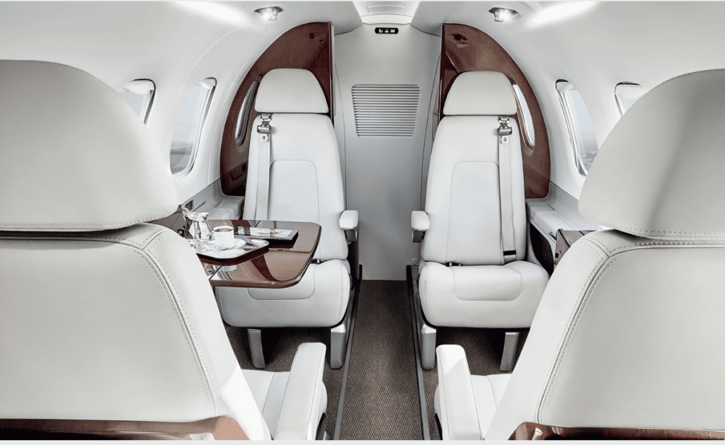 Embraer-Phenom-100EV-4 Embraer Phenom 100EV 4