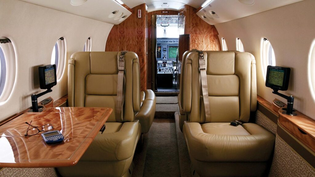 Gulfstream-G150-3 Gulfstream G150 3