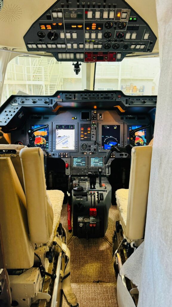 hawker-850xp-tc-tim-file-image-22