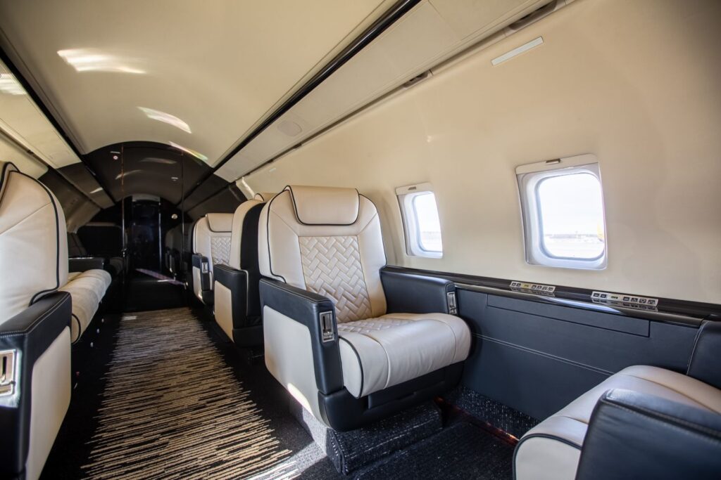 2003-Bombardier-Challenger-604-YL-TIM-file-image-13