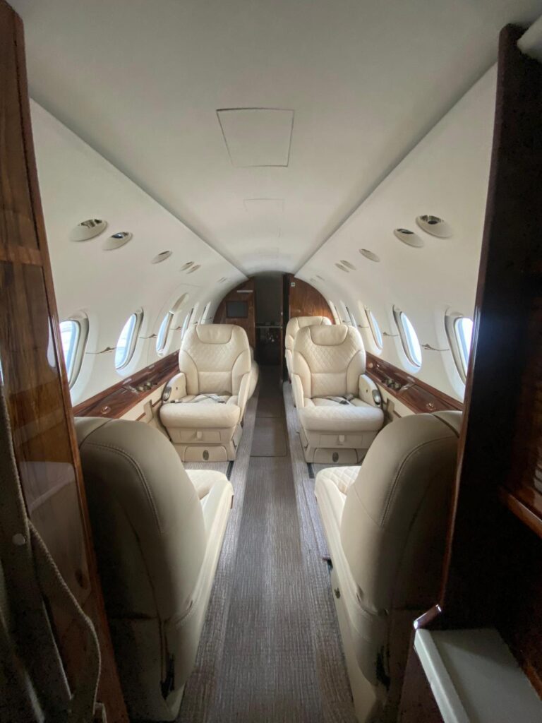 2003-hawker-800xp-photo-04